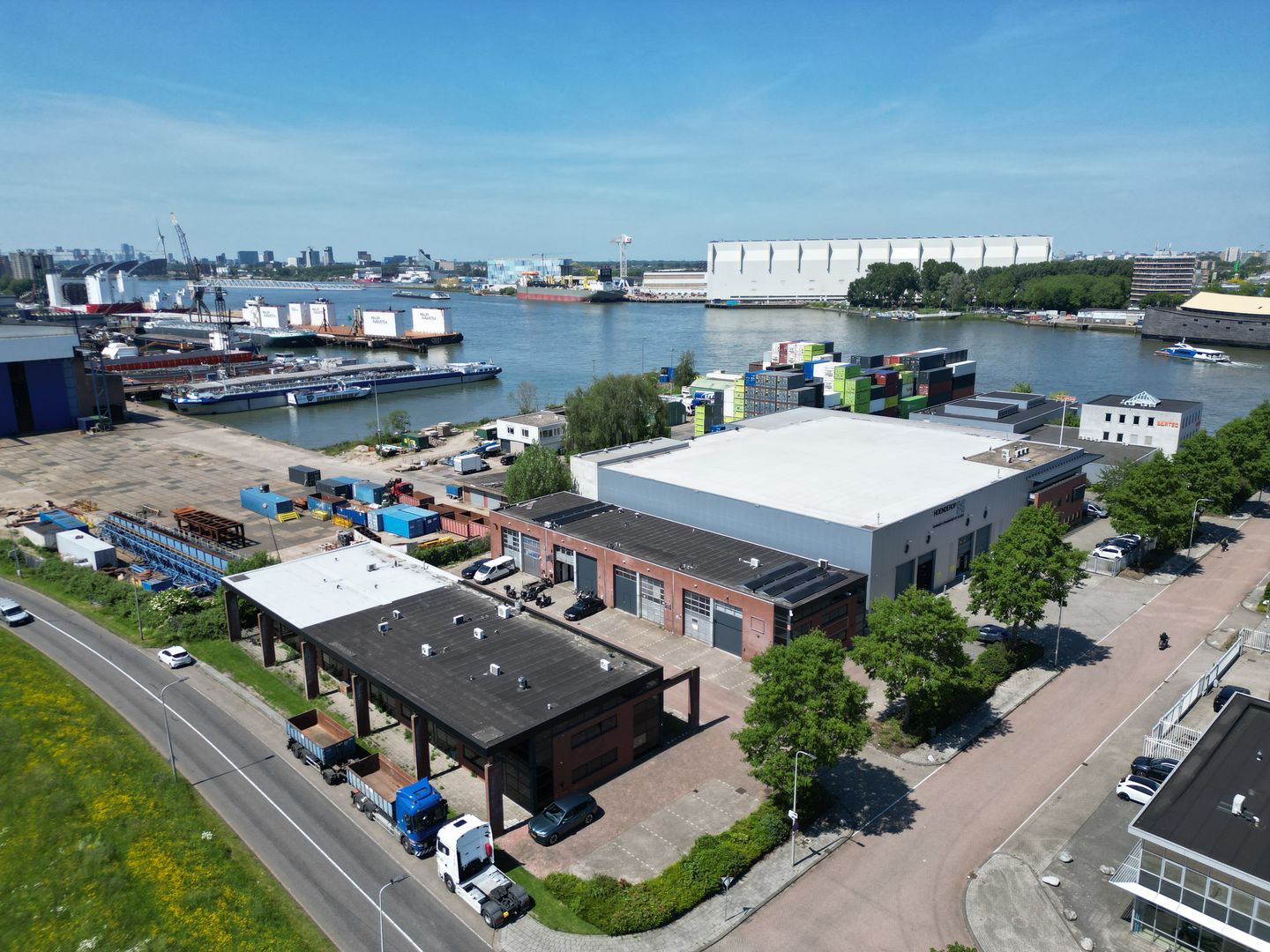 Bekijk foto 2 van Boelewerf 1-m