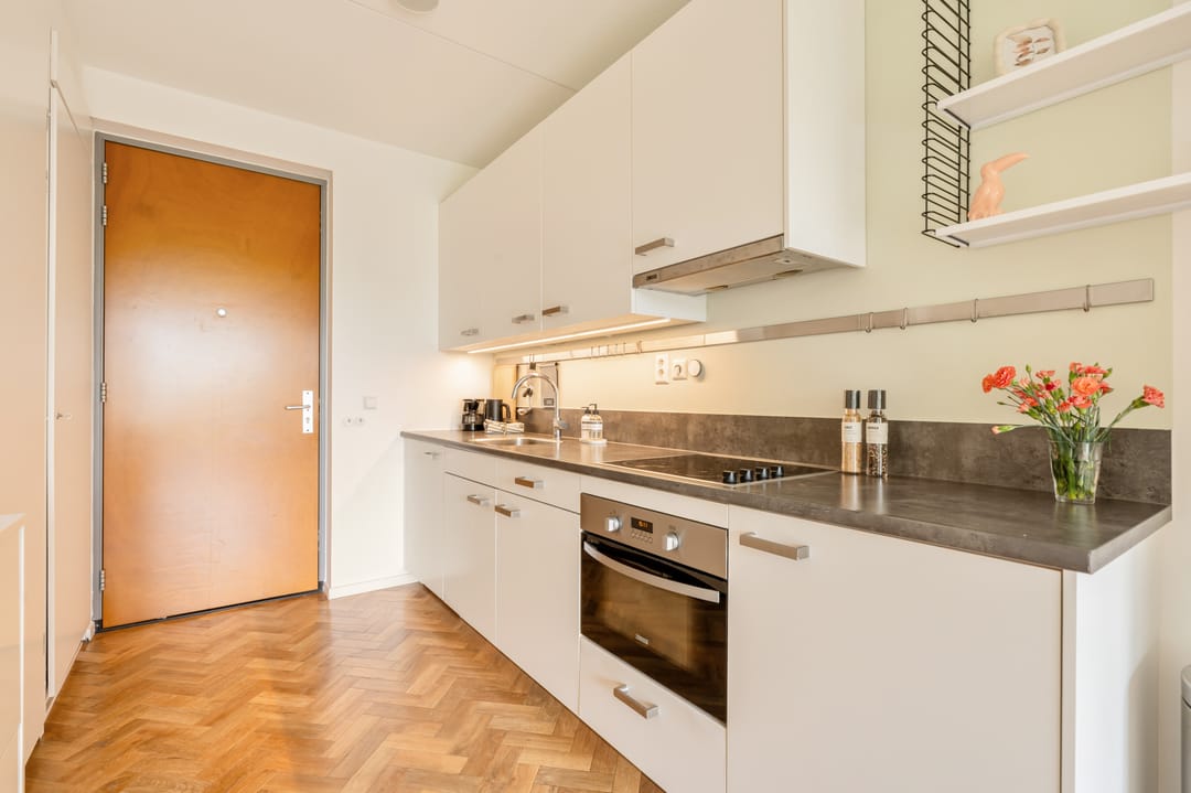 Photo 11 of Welnastraat 219