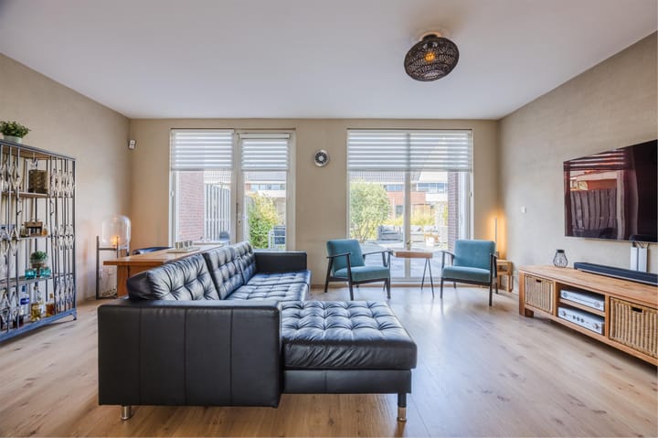 Tussenwoning te koop: Meierijlaan 56, 'S-Gravenhage