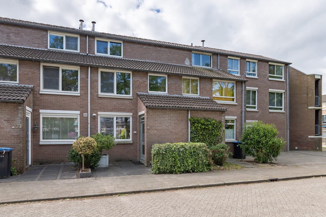 Foto 1 van Sara Burgerhartsingel 201