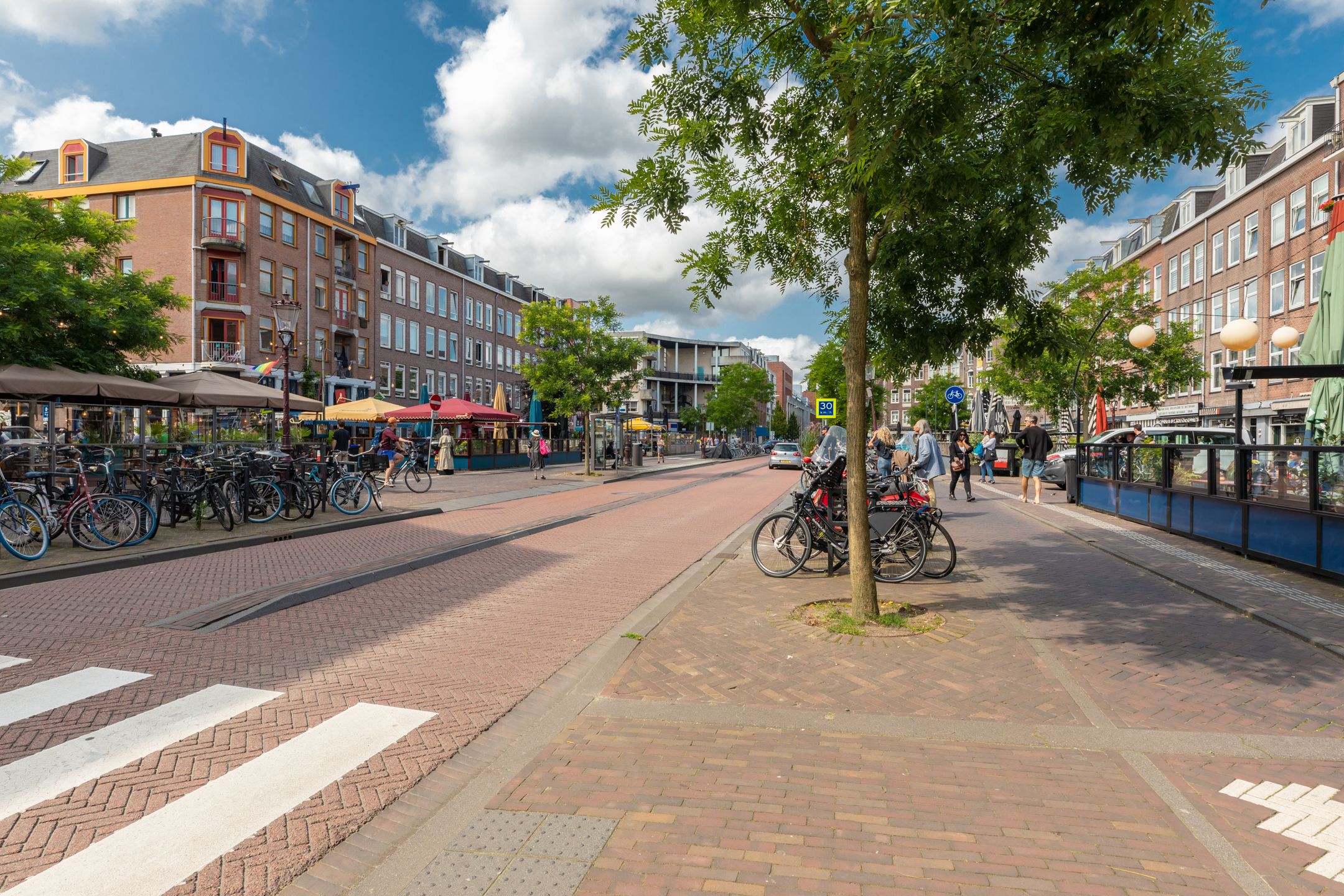 Photo 42 of Vrolikstraat 294-3
