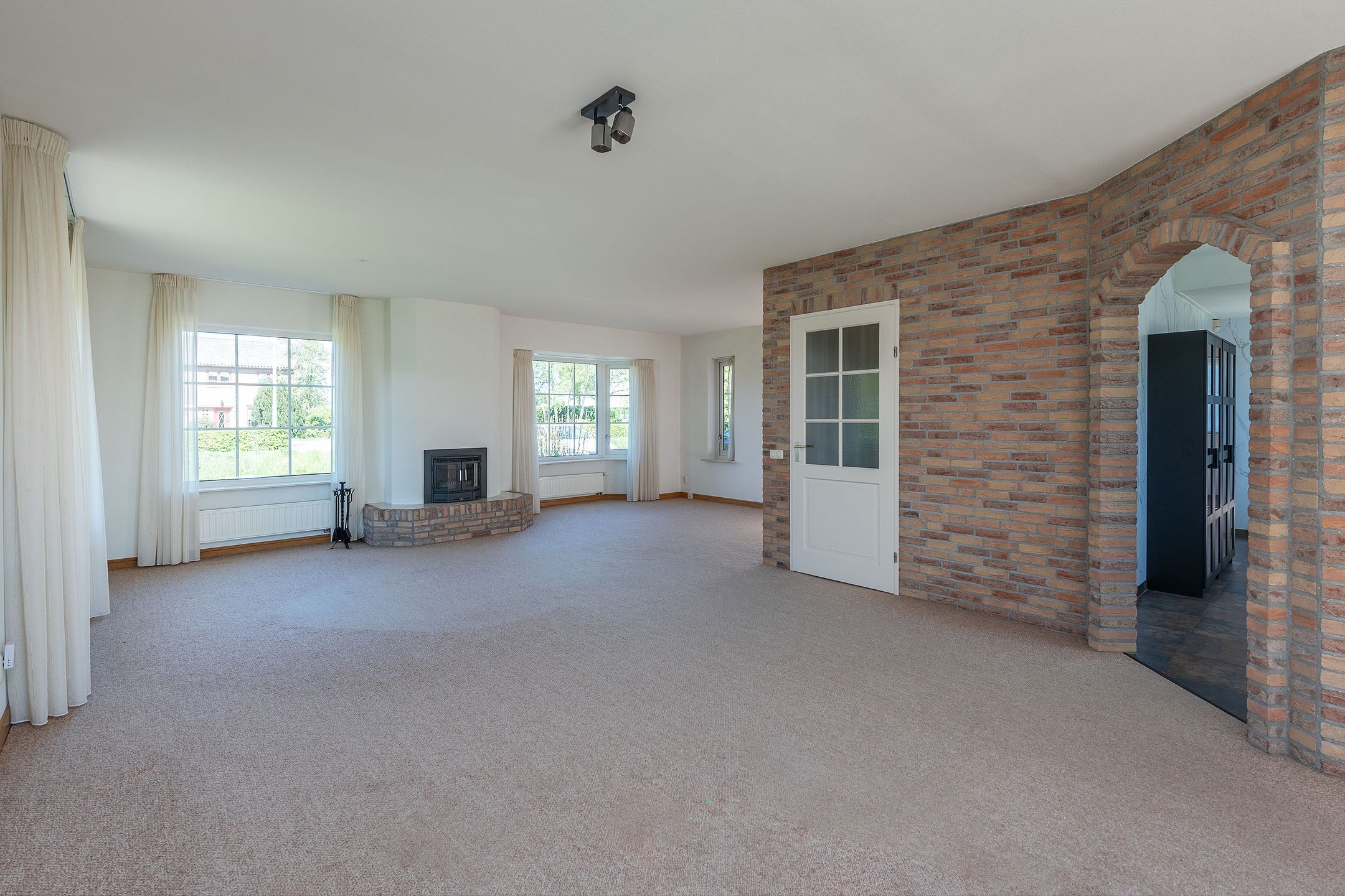 Spacious Detached Villa with Large Garden Near Amsterdamse Bos — 15
