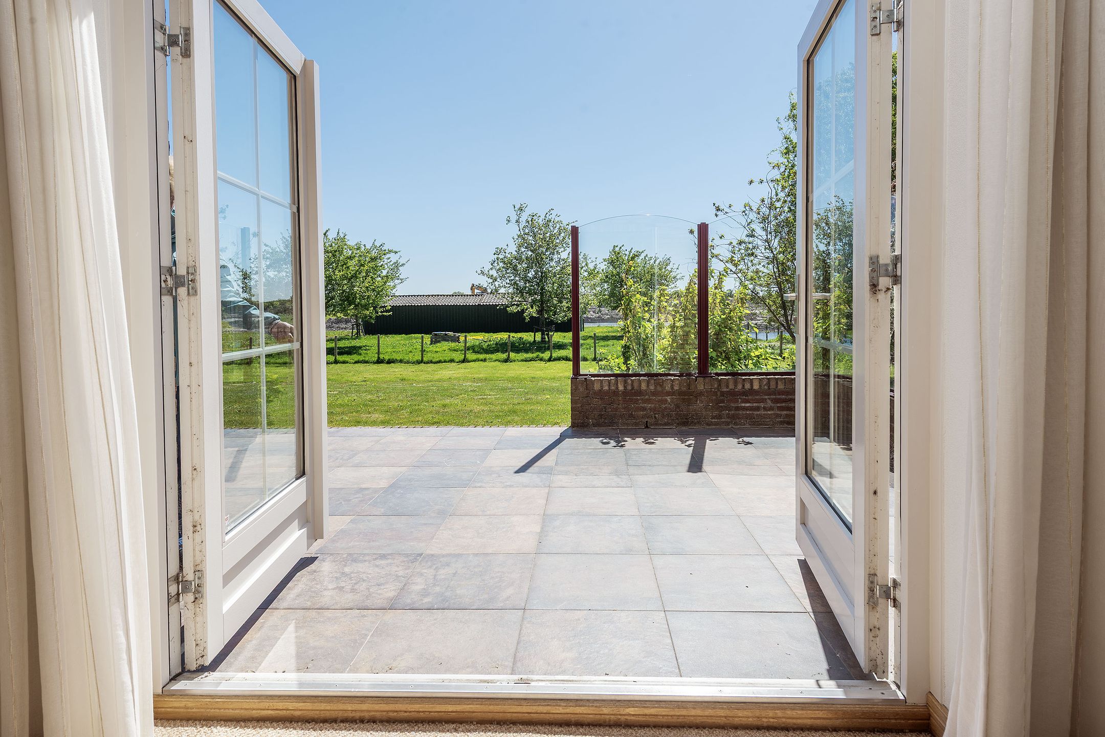 Spacious Detached Villa with Large Garden Near Amsterdamse Bos — 18