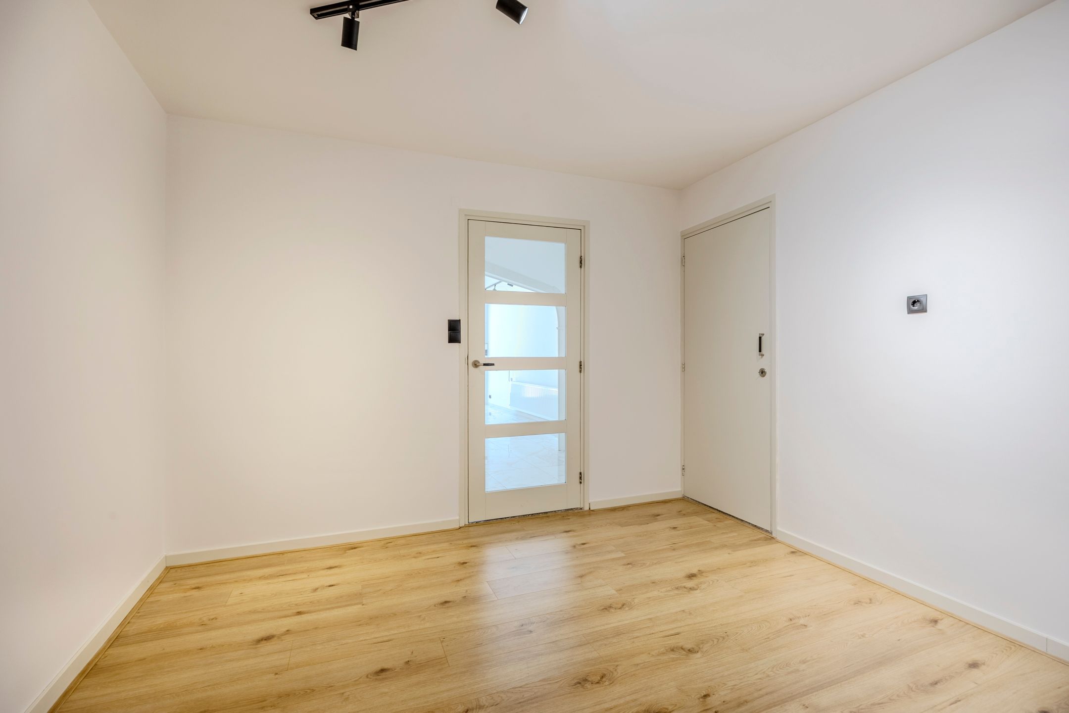Photo 15 of Prof van Ginnekenstraat 10