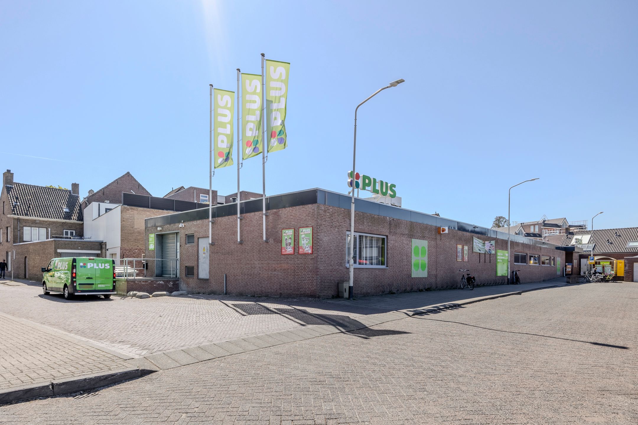 Photo 99 of Prof van Ginnekenstraat 10