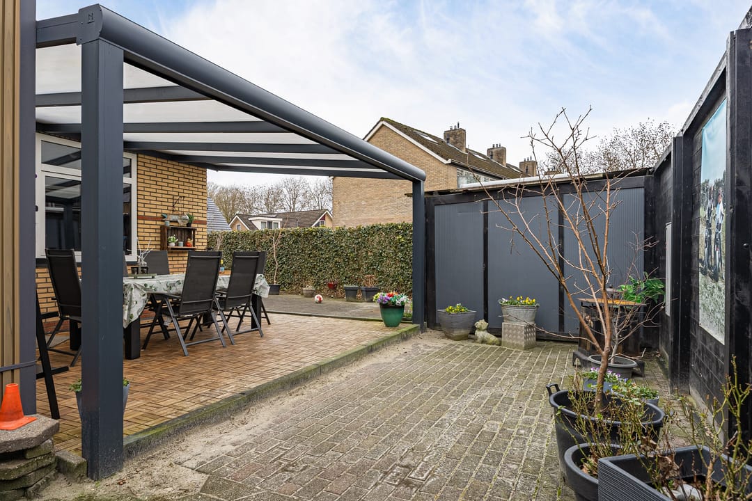 Foto 41 van E E G laan 9