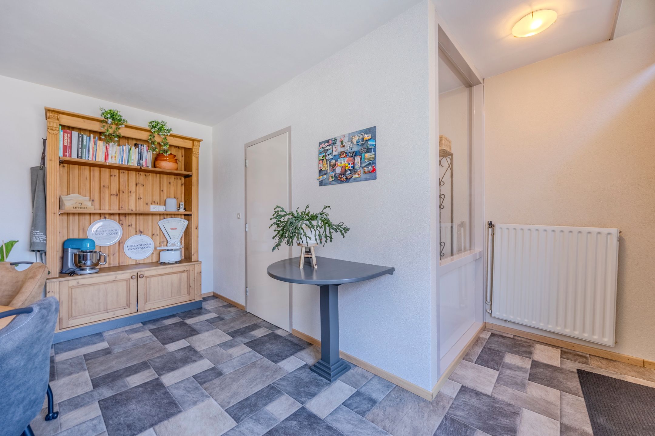 Photo 69 of Prof van Ginnekenstraat 10