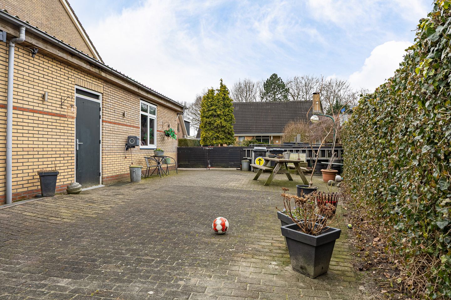 Foto 44 van E E G laan 9