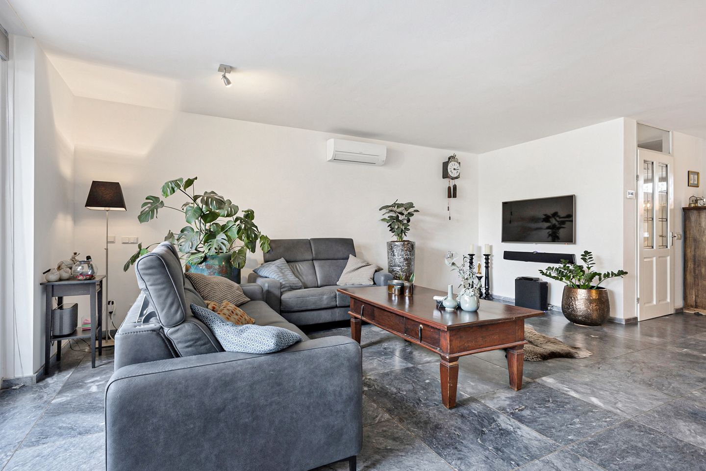Photo 14 of Broekstraat 48