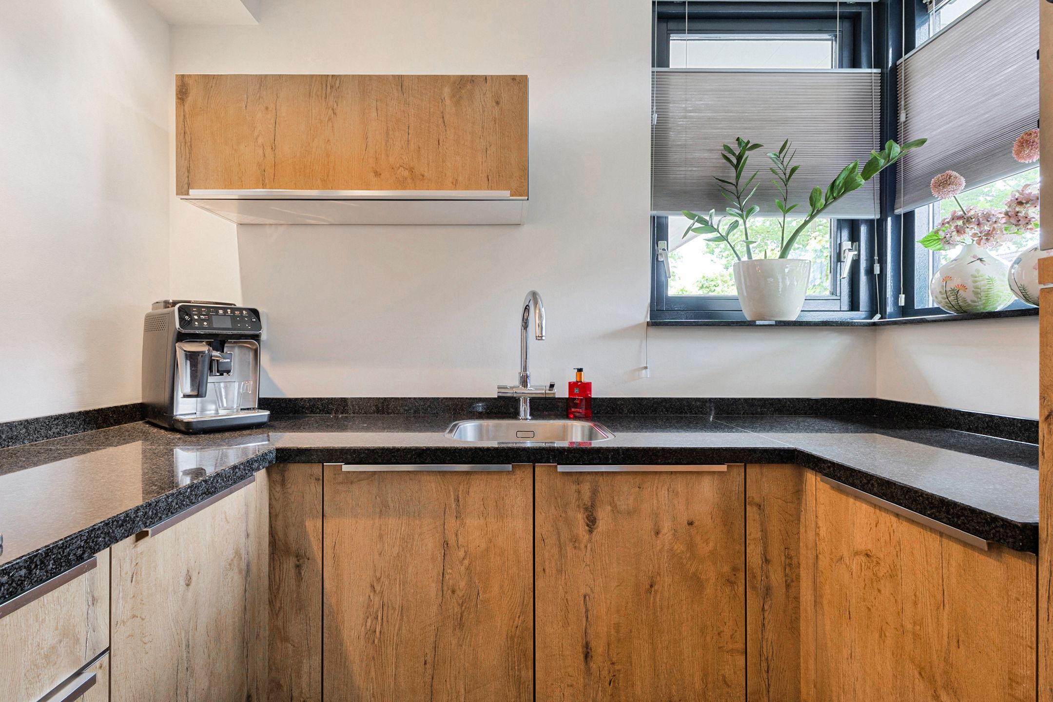 Photo 21 of Broekstraat 48