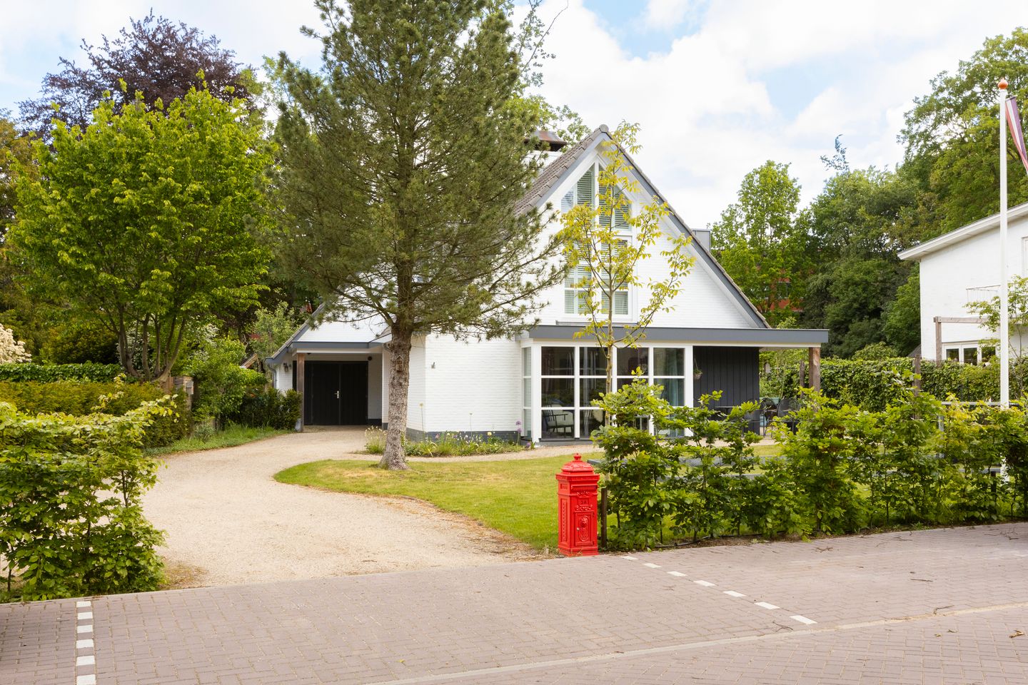 Foto 1 van Lindelaan 1-A