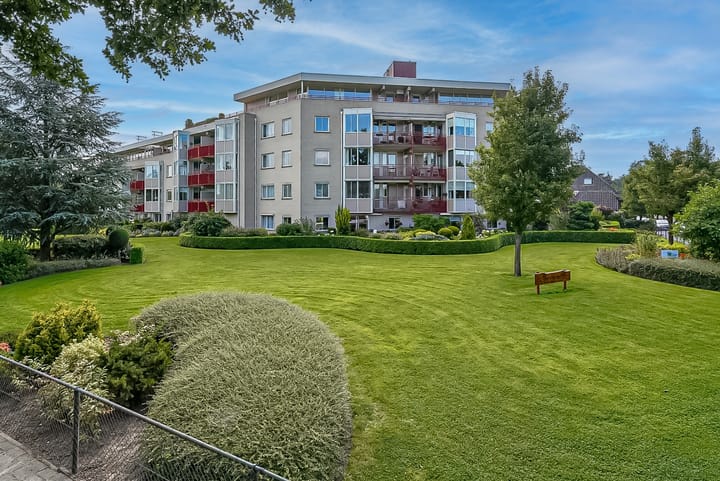 Photo 3 of Noordeinde 18-23