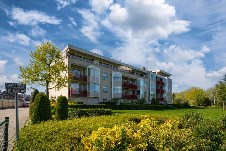 Photo 2 of Noordeinde 18-23