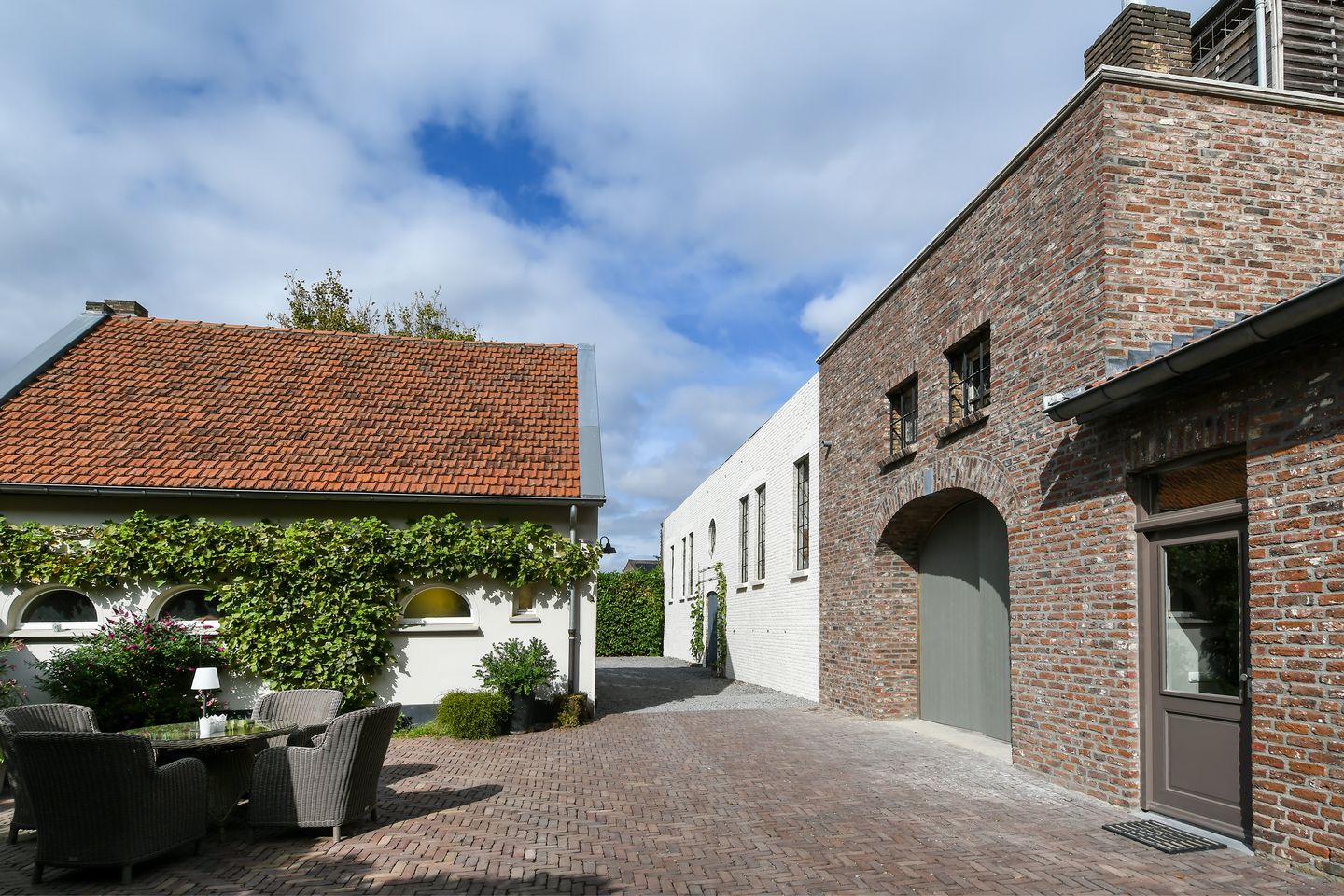 Photo 5 of Maasheuvel 24
