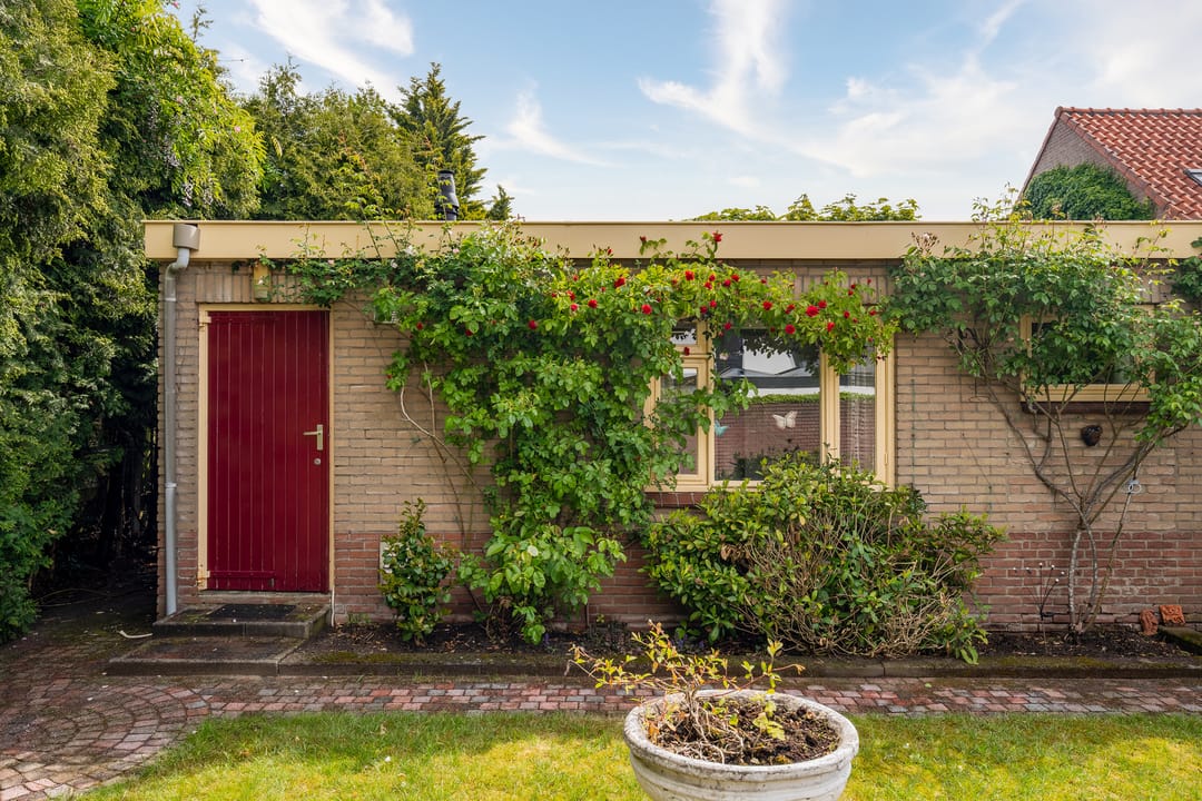 Photo 31 of Prins Hendrikweg 12