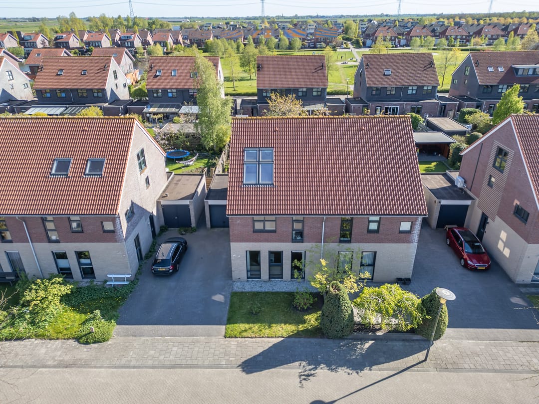 Foto 41 van Frouwesân 50
