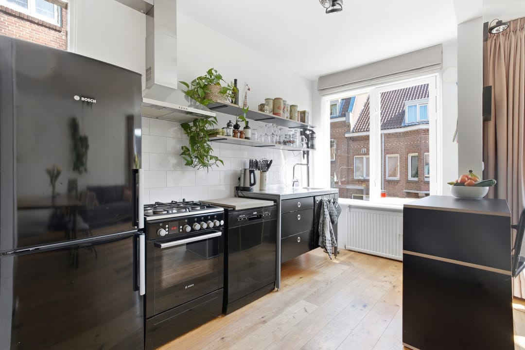Photo 13 of Eksterstraat 49