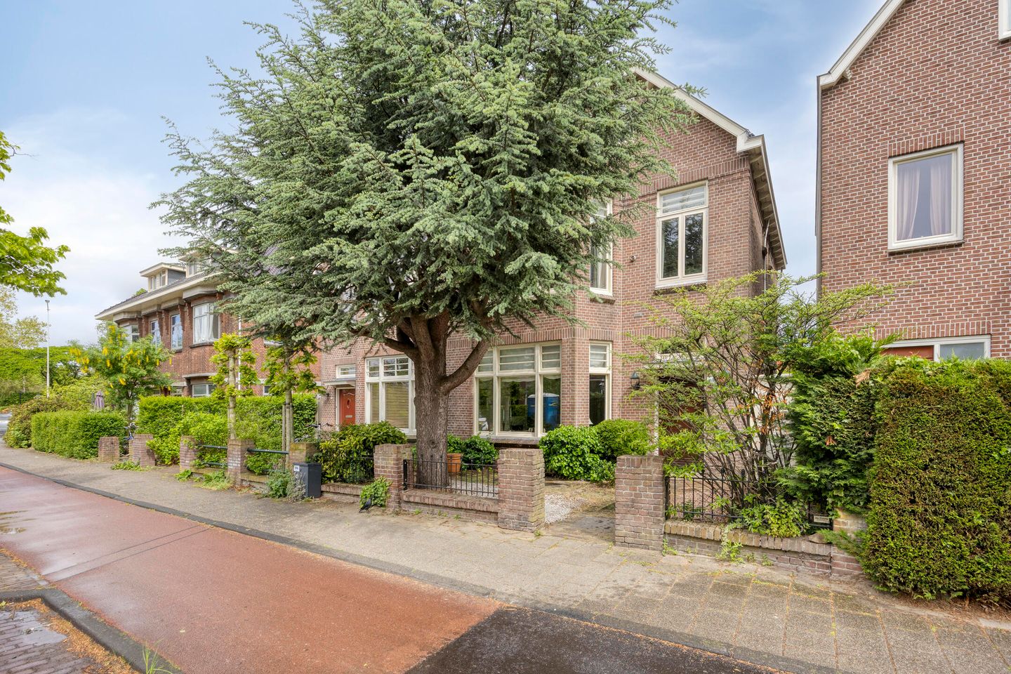 Photo 79 of Rijnsburgerweg 189