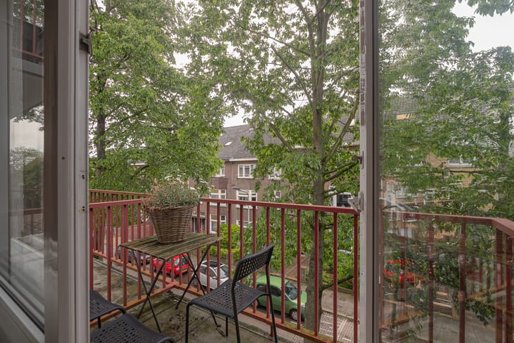 Foto 2 van Menno van Coehoornstraat 34-C