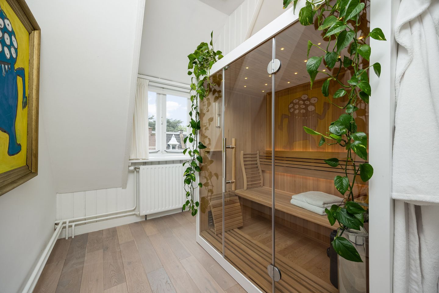 Photo 35 of Luijbenstraat 40