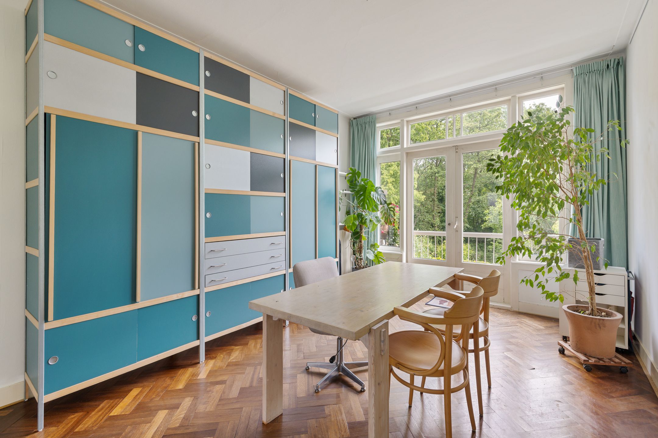 Photo 36 of Graaf Adolfstraat 8