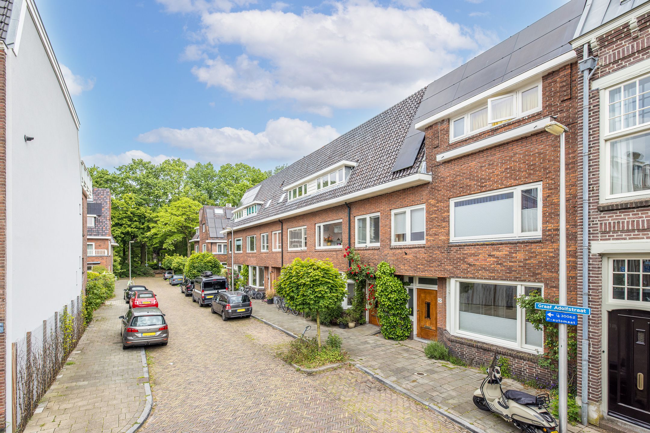 Photo 48 of Graaf Adolfstraat 8