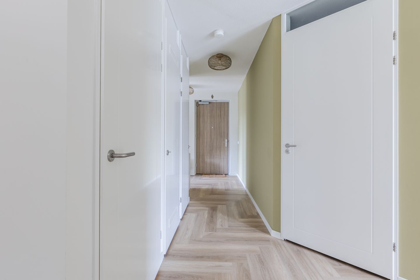 Photo 19 of Bob Angelostraat 1