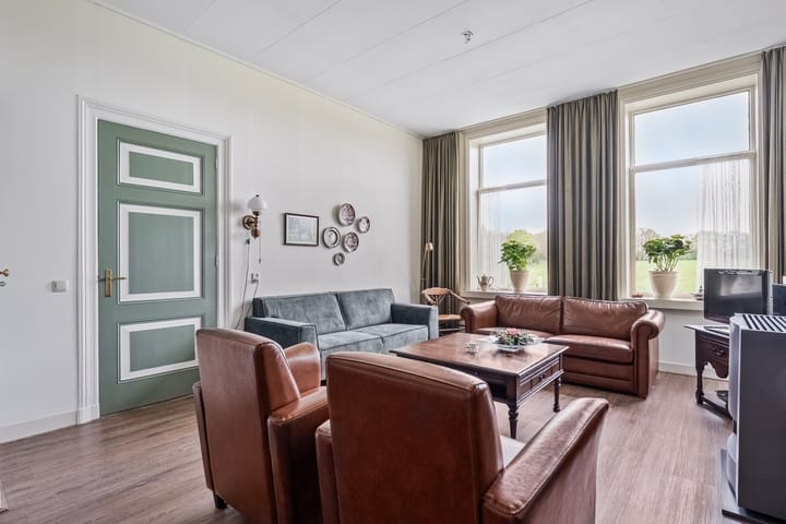 Vrijstaande woning te koop: Burgemeester G W Stroinkweg 46, Zuidveen