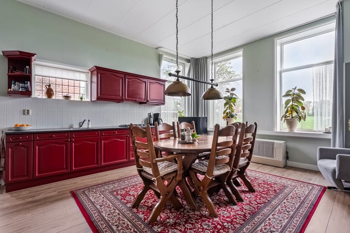 Vrijstaande woning te koop: Burgemeester G W Stroinkweg 46, Zuidveen