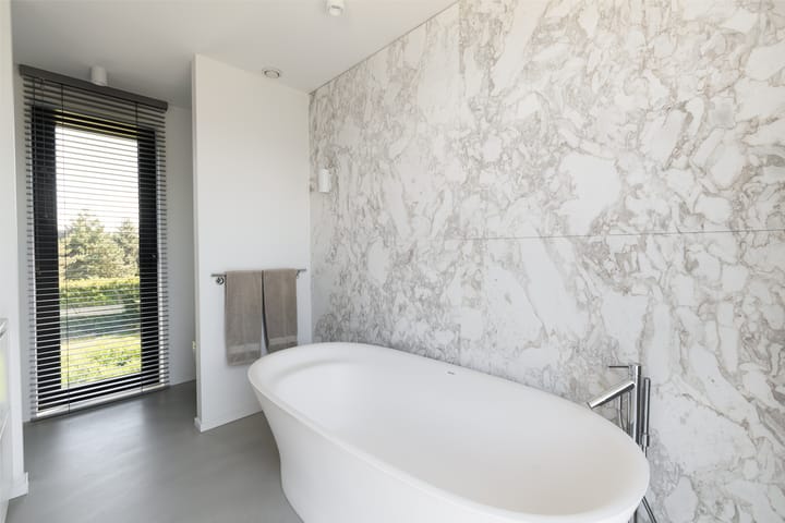 Vrijstaande woning te koop: Larikslaan 6, Amsterdam