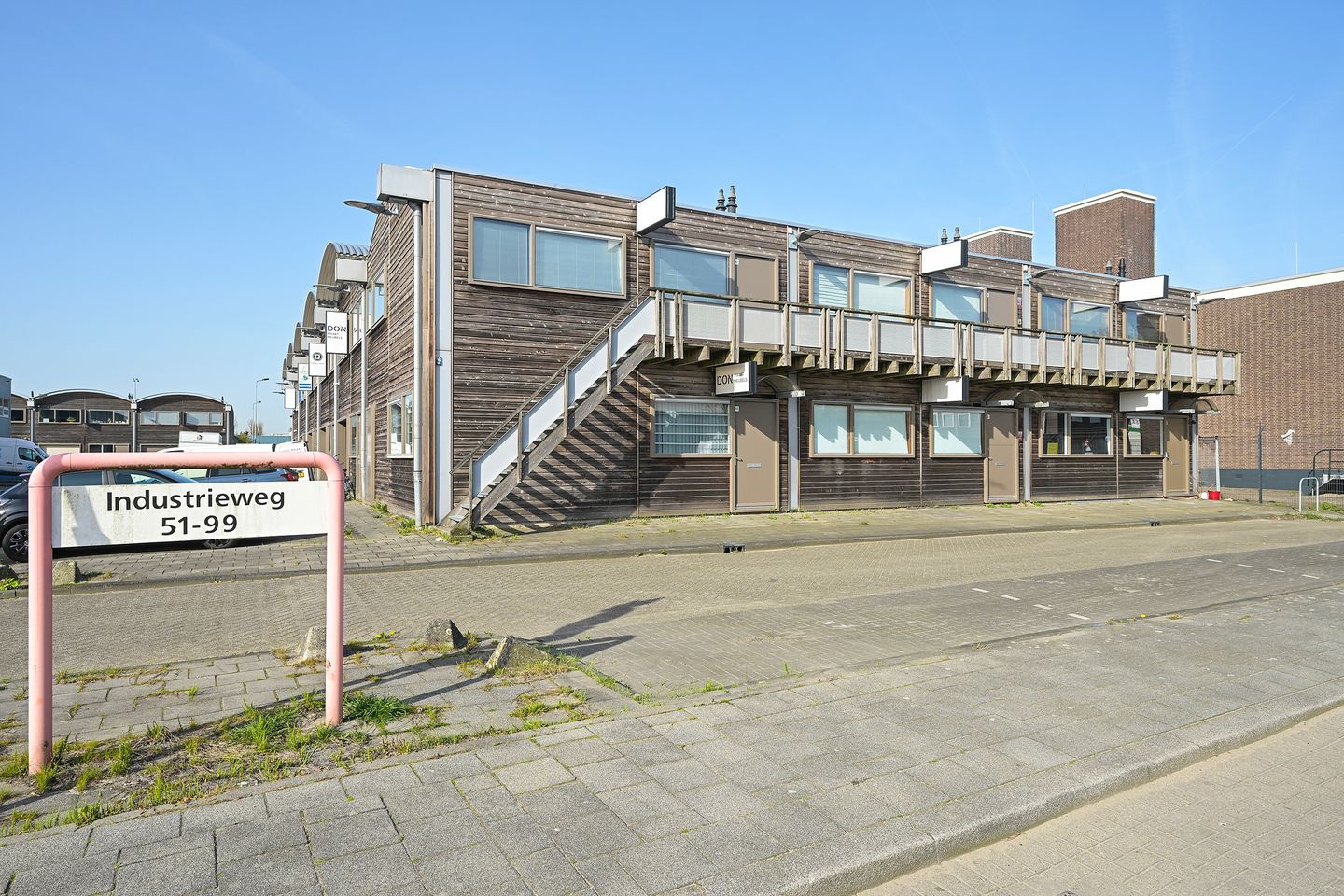 View photo 2 of Industrieweg 53