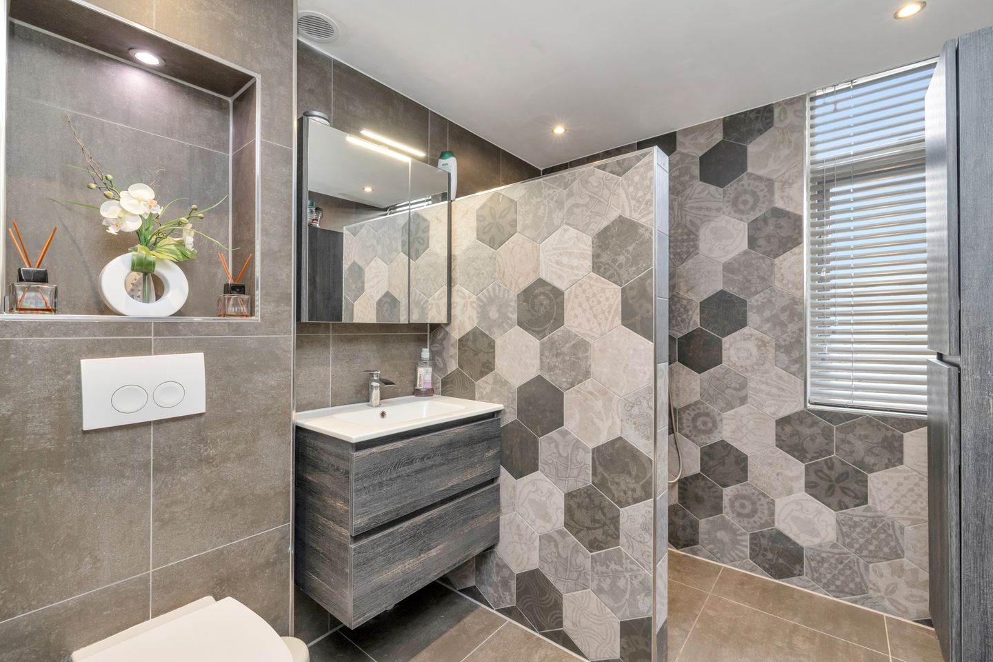 Photo 20 of Henriëtte van der Meystraat 16