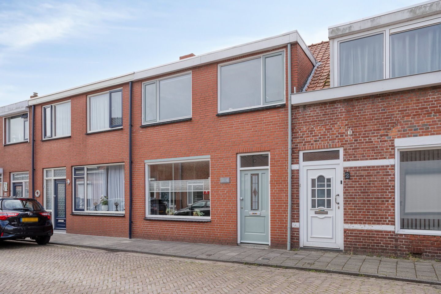 Foto 1 van Leeuwstraat 4