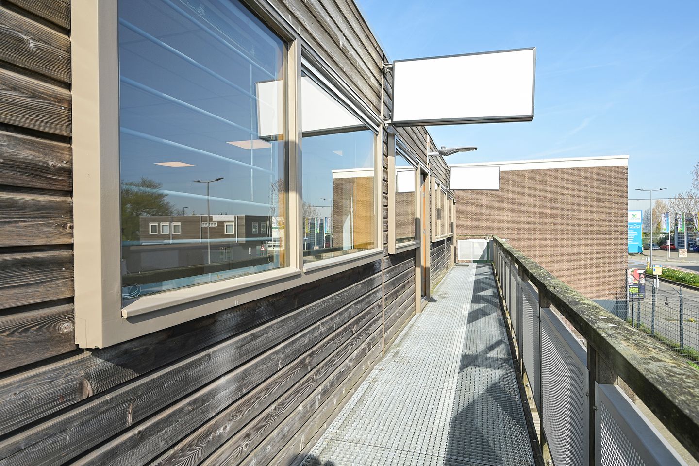 View photo 3 of Industrieweg 59