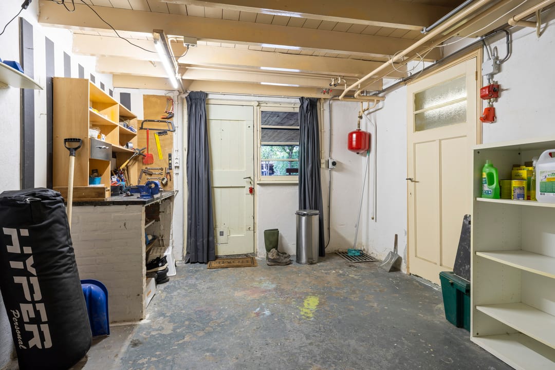 Foto 32 van Dennis Leestraat 45