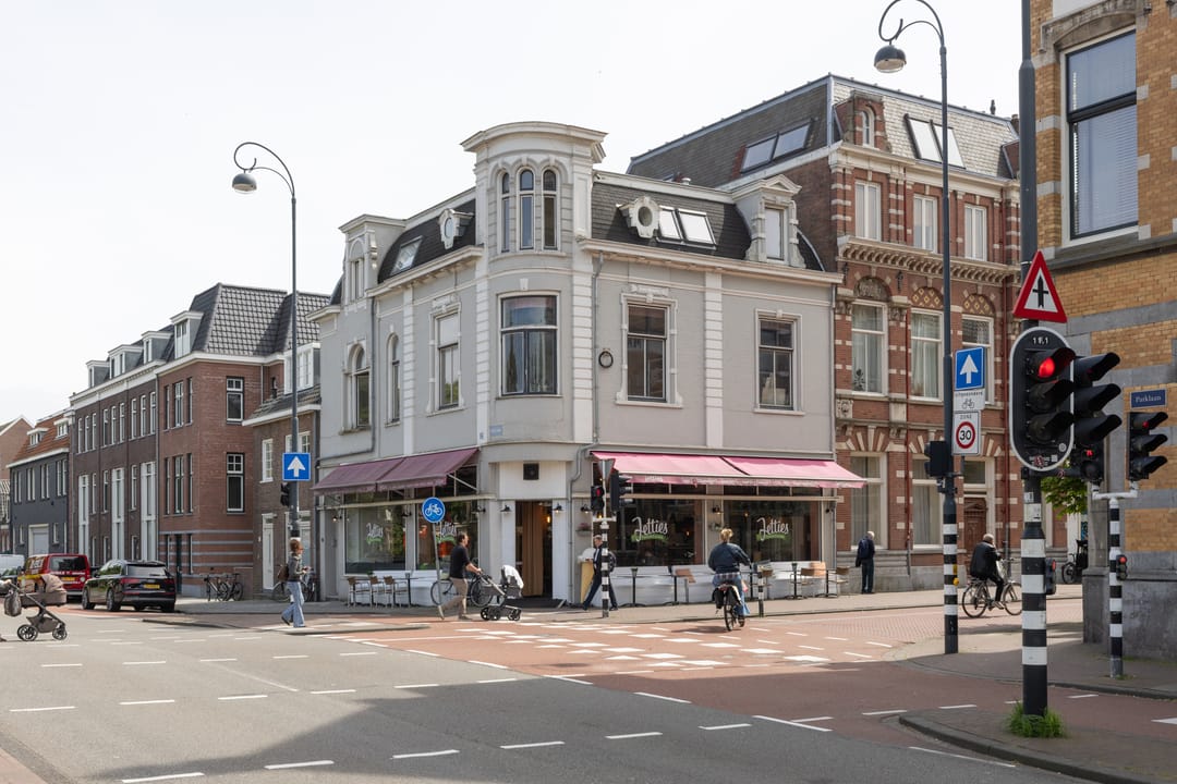 Foto 1 van Parklaan 16-E