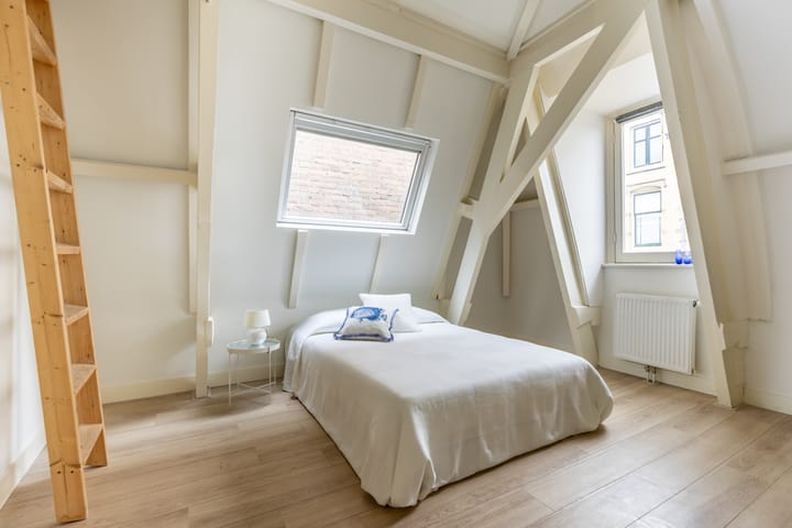 Foto 3 van Parklaan 16-E