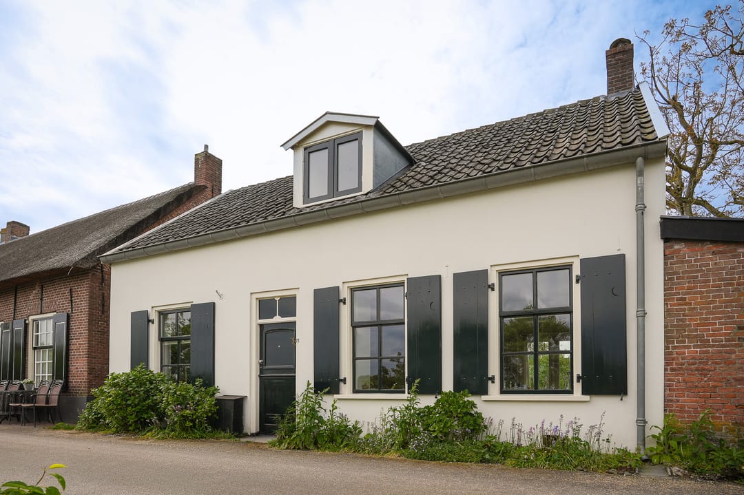 Photo 2 of Lingedijk 76