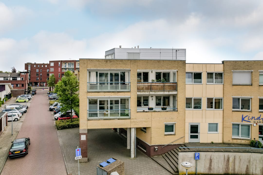 Foto 47 van Bazuindreef 79
