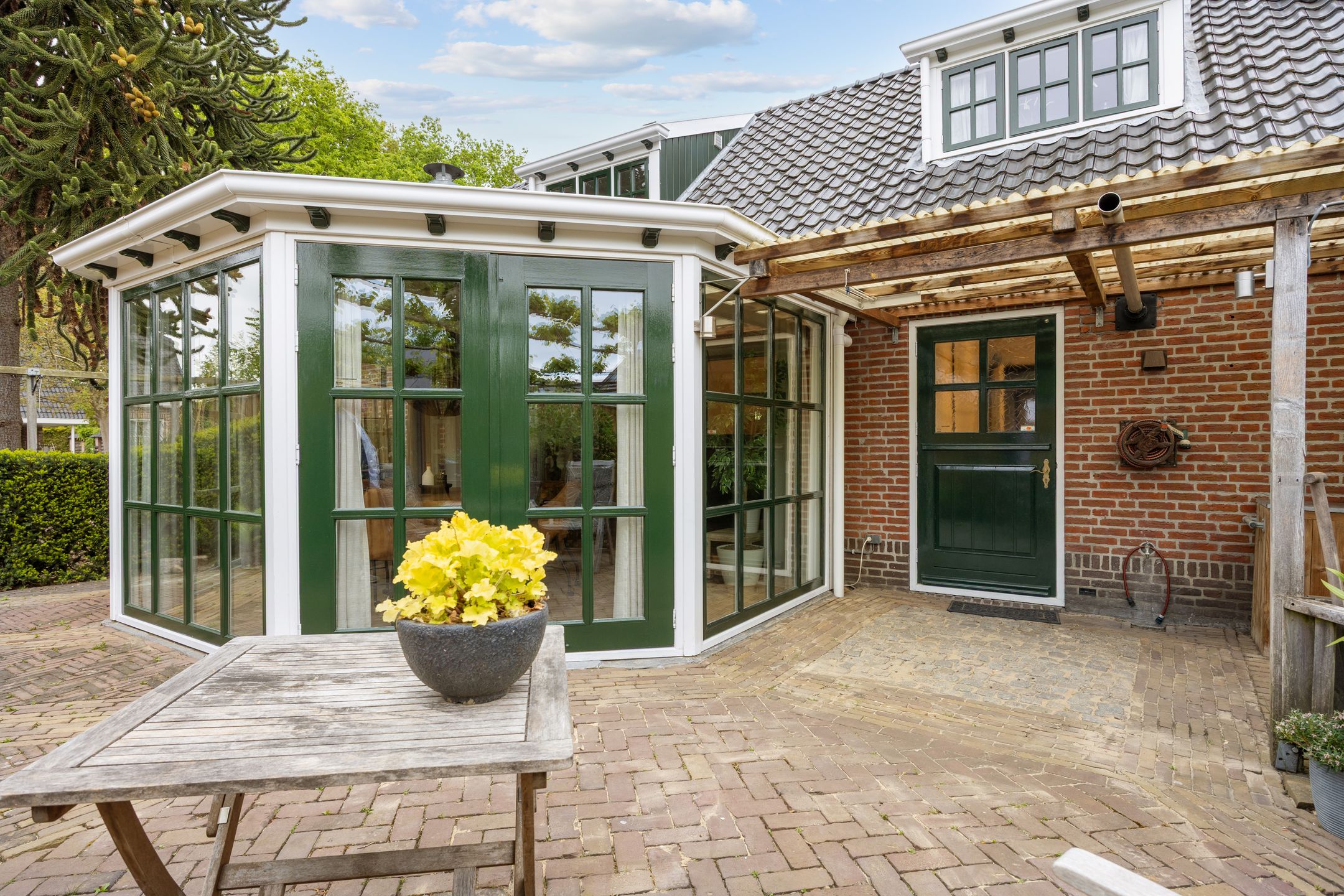 Photo 51 of Spoorstraat Zuid 41