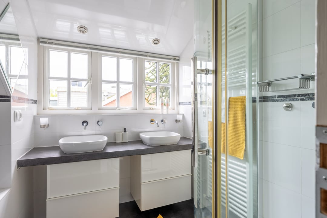 Photo 47 of Spoorstraat Zuid 41