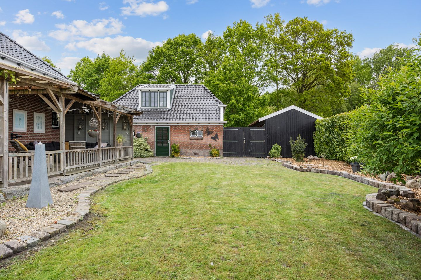 Photo 65 of Spoorstraat Zuid 41