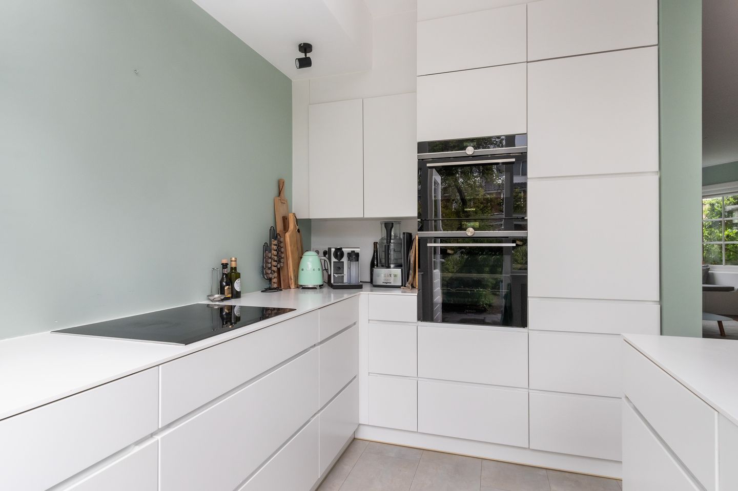 Photo 14 of Bremstraat 18