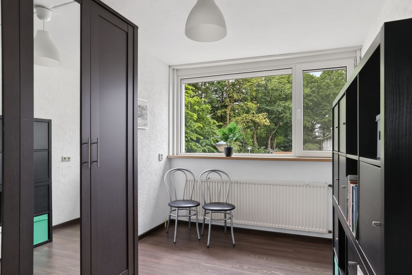 Photo 25 of Anton van Duinkerkenstraat 11