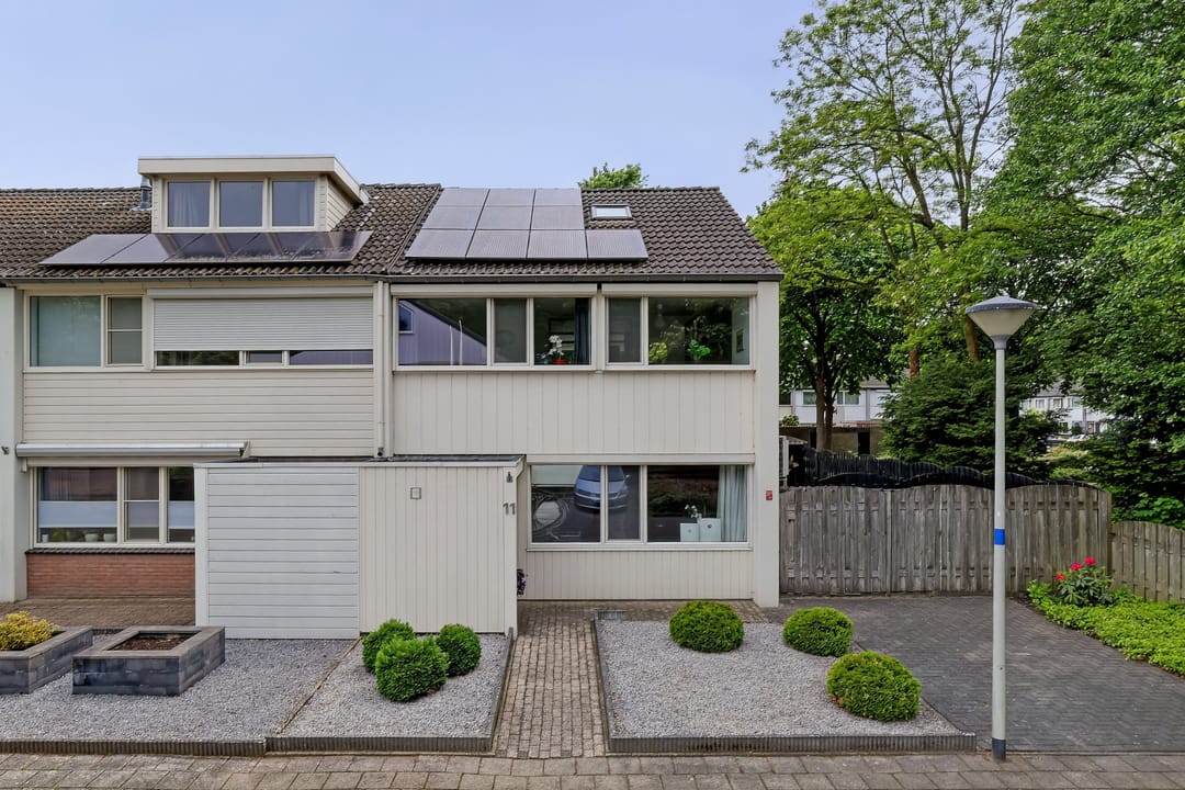Photo 1 of Anton van Duinkerkenstraat 11