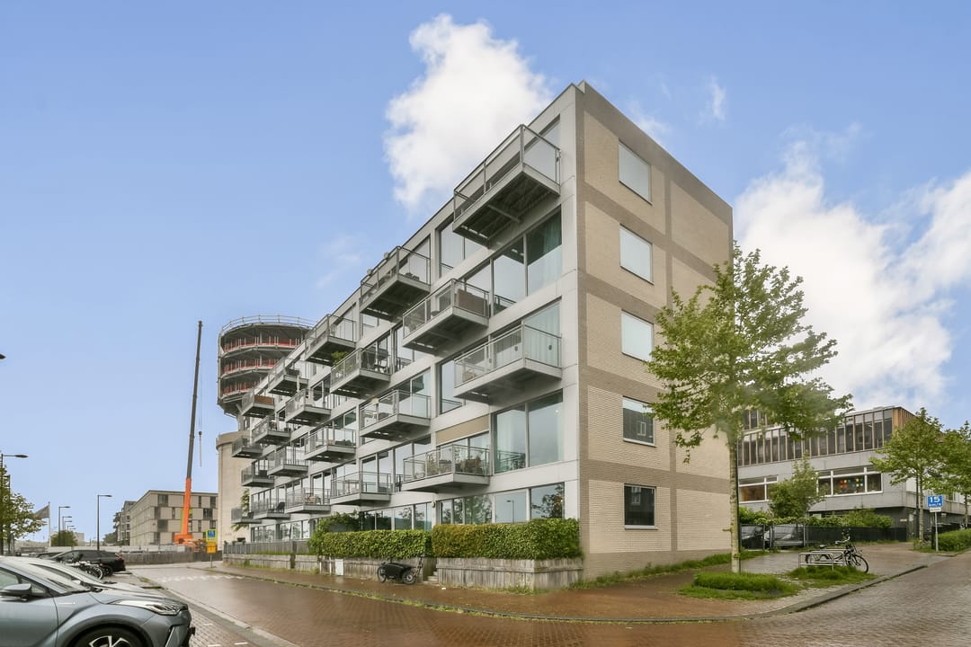 Photo 22 of Faas Wilkesstraat 471