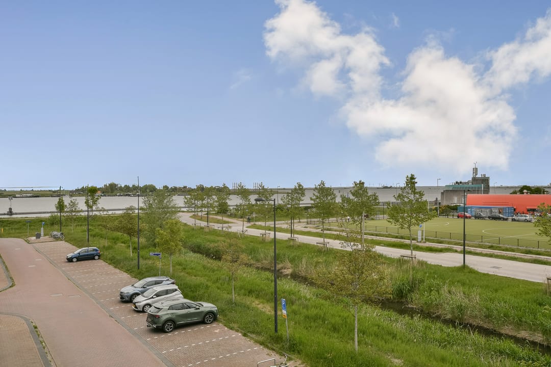 Photo 13 of Faas Wilkesstraat 471