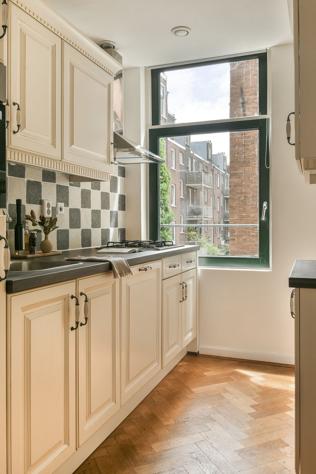 Photo 8 of Lijndenstraat 32-B