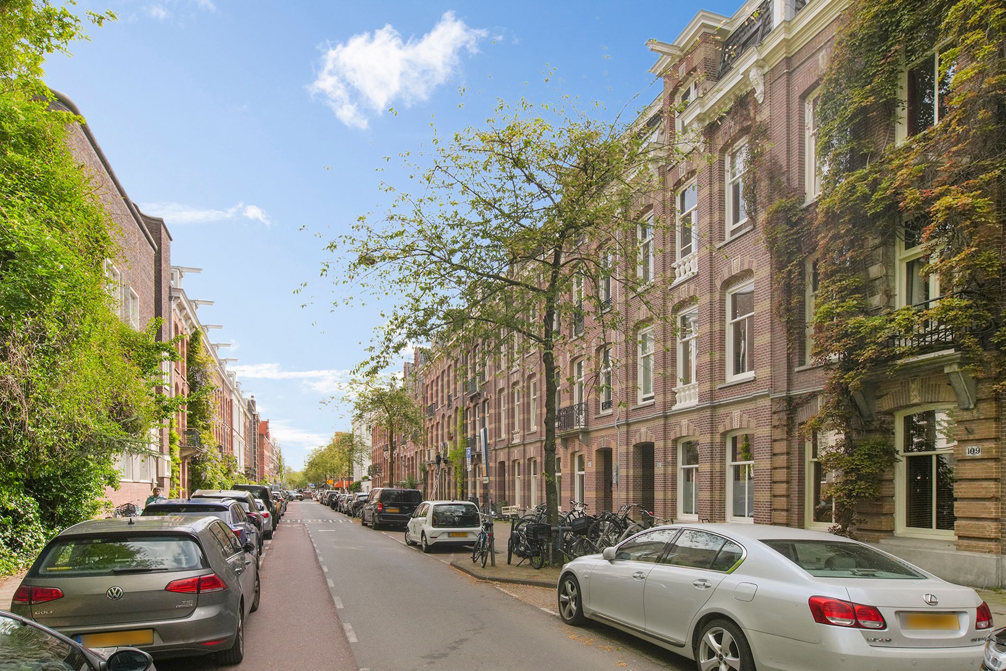 Photo 39 of Eerste Helmersstraat 107-H