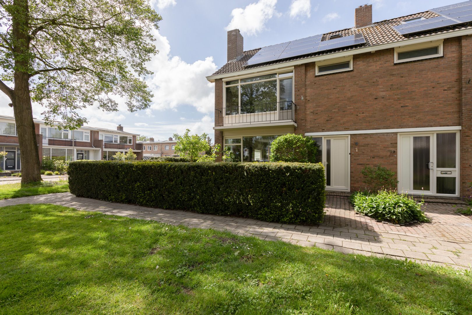 Photo 36 of Heemskerkstraat 1
